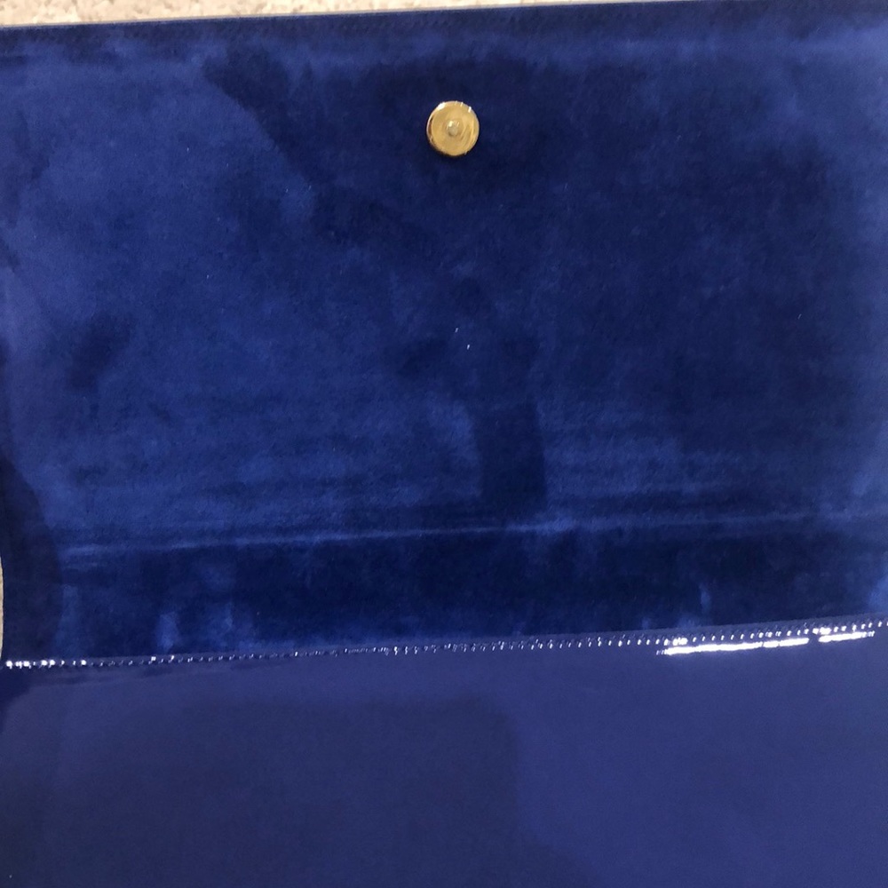 Patent Authentic YSL clutch - Picture 4 of 7